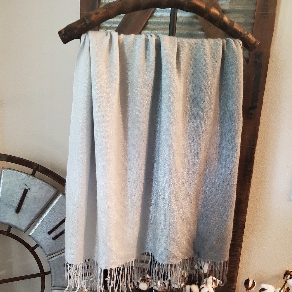 3/$20 Dark to light grey scarf